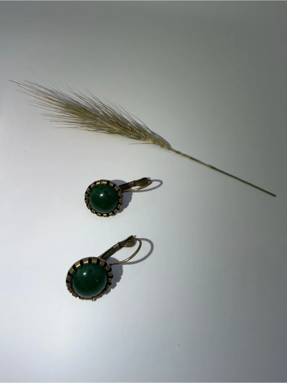Vintage-Style Green Glass Drop Earrings